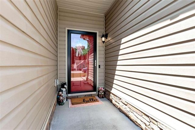 1424 Silvergate Way, Winder, GA 30680