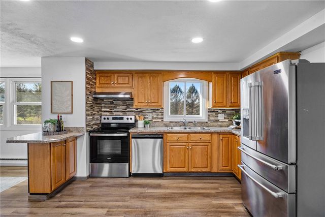 185 Salt Road, Webster, NY 14580