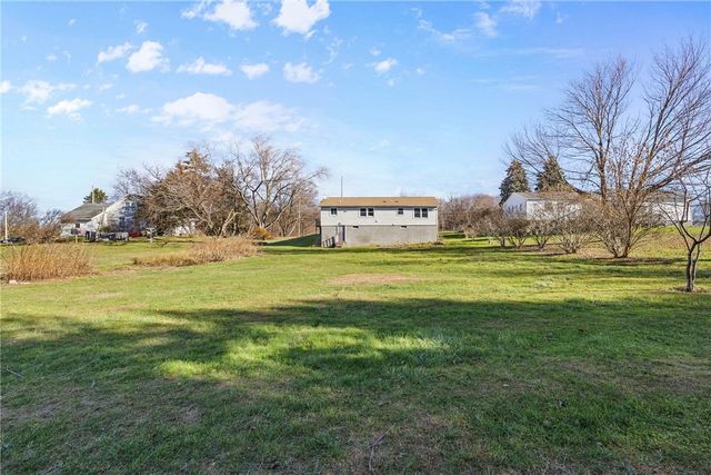 185 Salt Road, Webster, NY 14580