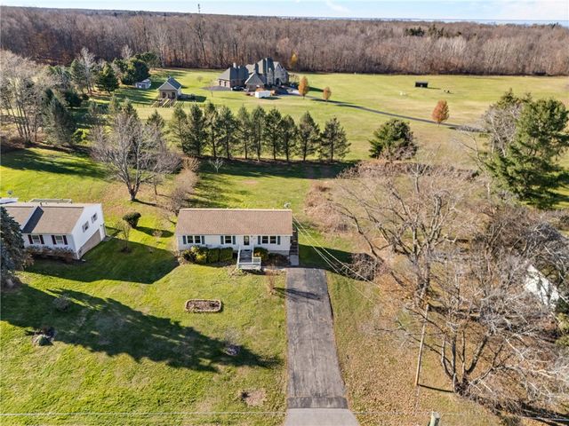 185 Salt Road, Webster, NY 14580