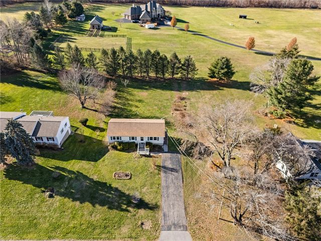 185 Salt Road, Webster, NY 14580