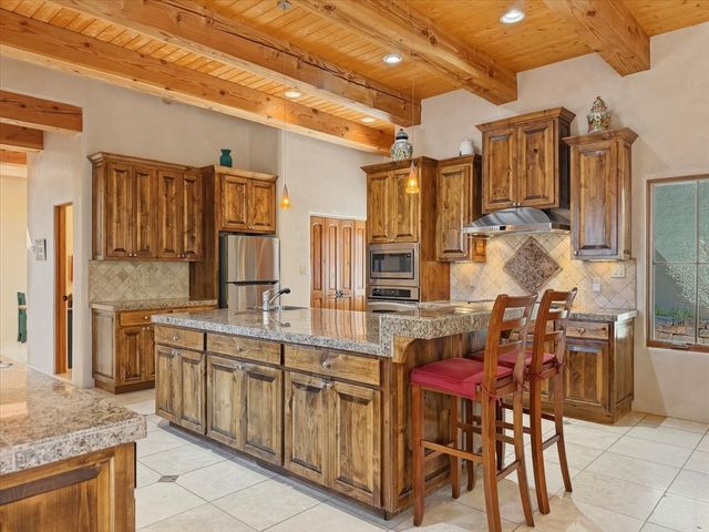 4 Plano Arbolito, Santa Fe, NM 87506