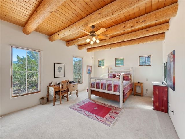 4 Plano Arbolito, Santa Fe, NM 87506