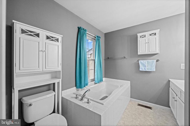 493 BUCHANAN RD, Perkasie, PA 18944