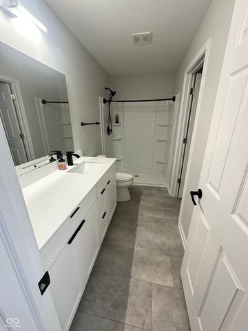 3322 Summer Breeze Circle, Indianapolis, IN 46239