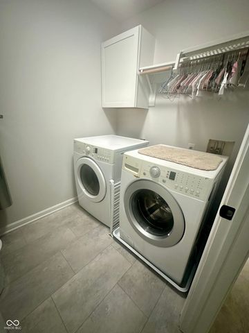 3322 Summer Breeze Circle, Indianapolis, IN 46239