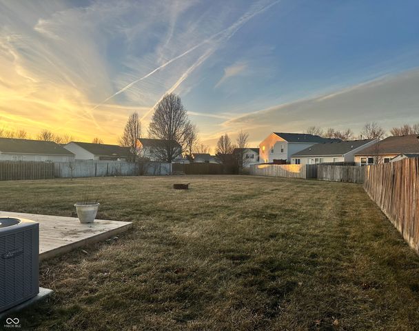 3322 Summer Breeze Circle, Indianapolis, IN 46239