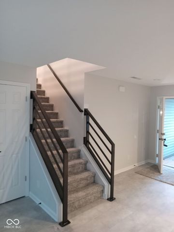 3322 Summer Breeze Circle, Indianapolis, IN 46239