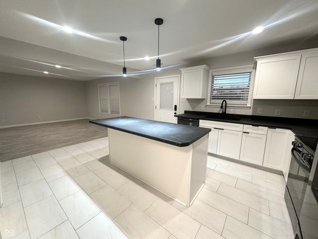 3322 Summer Breeze Circle, Indianapolis, IN 46239