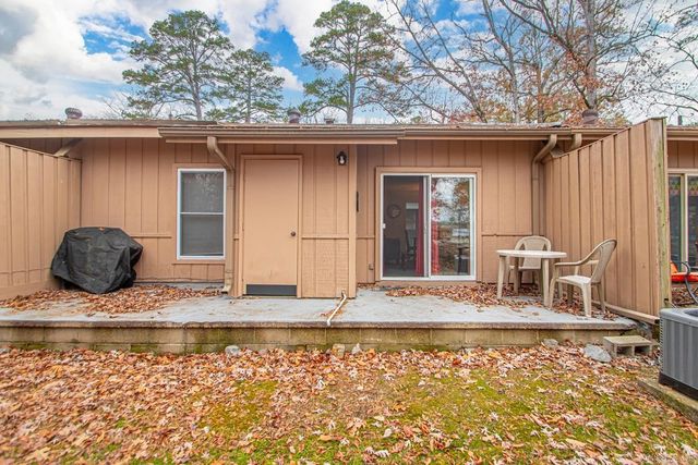 4 Orantes Place, Hot Springs Village, AR 71909