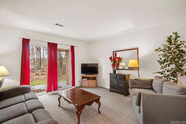 4 Orantes Place, Hot Springs Village, AR 71909