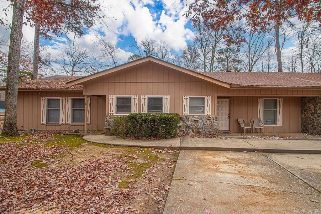4 Orantes Place, Hot Springs Village, AR 71909