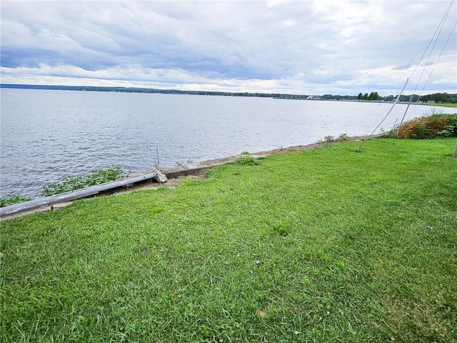 6790 East Lake Road, Owasco, NY 13021