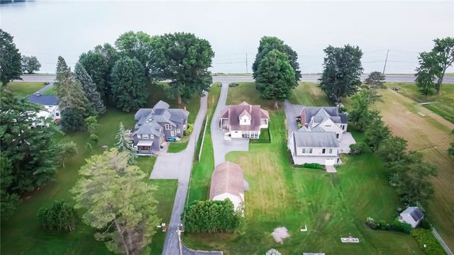 6790 East Lake Road, Owasco, NY 13021