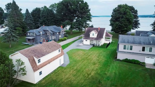 6790 East Lake Road, Owasco, NY 13021