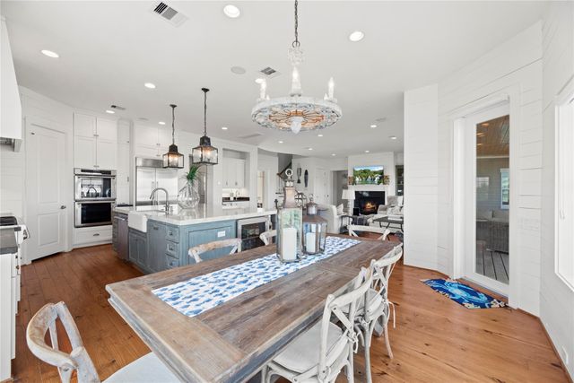 4103 Greenwing Teal Court, Galveston, TX 77554