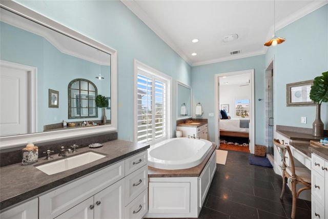 4103 Greenwing Teal Court, Galveston, TX 77554