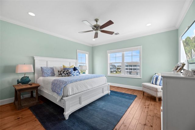 4103 Greenwing Teal Court, Galveston, TX 77554