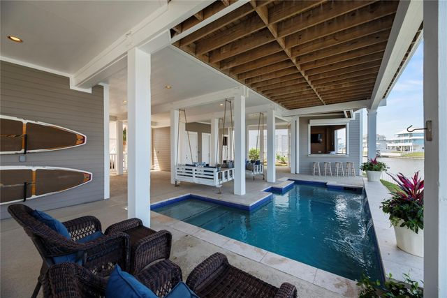 4103 Greenwing Teal Court, Galveston, TX 77554