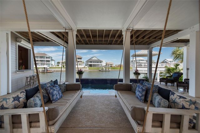 4103 Greenwing Teal Court, Galveston, TX 77554