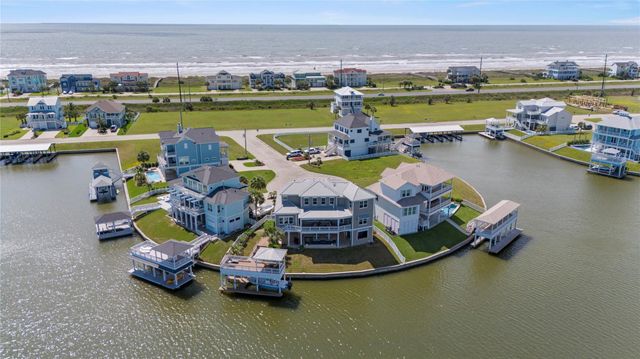 4103 Greenwing Teal Court, Galveston, TX 77554