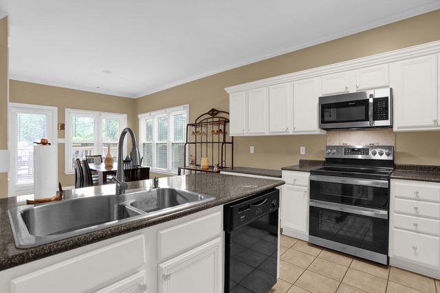 1277 WINTER SPRINGS LN, Unincorporated, TN 38016