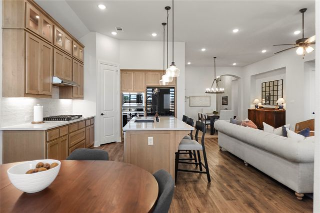 1801 Cypress Gap Trail, Mansfield, TX 76063