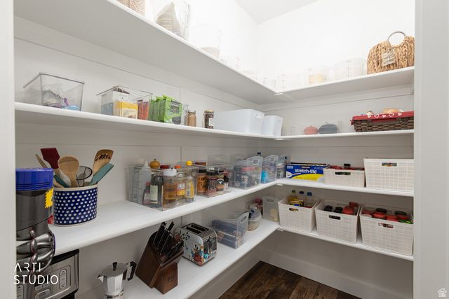 3356 N 2900 W, Farr West, UT 84404