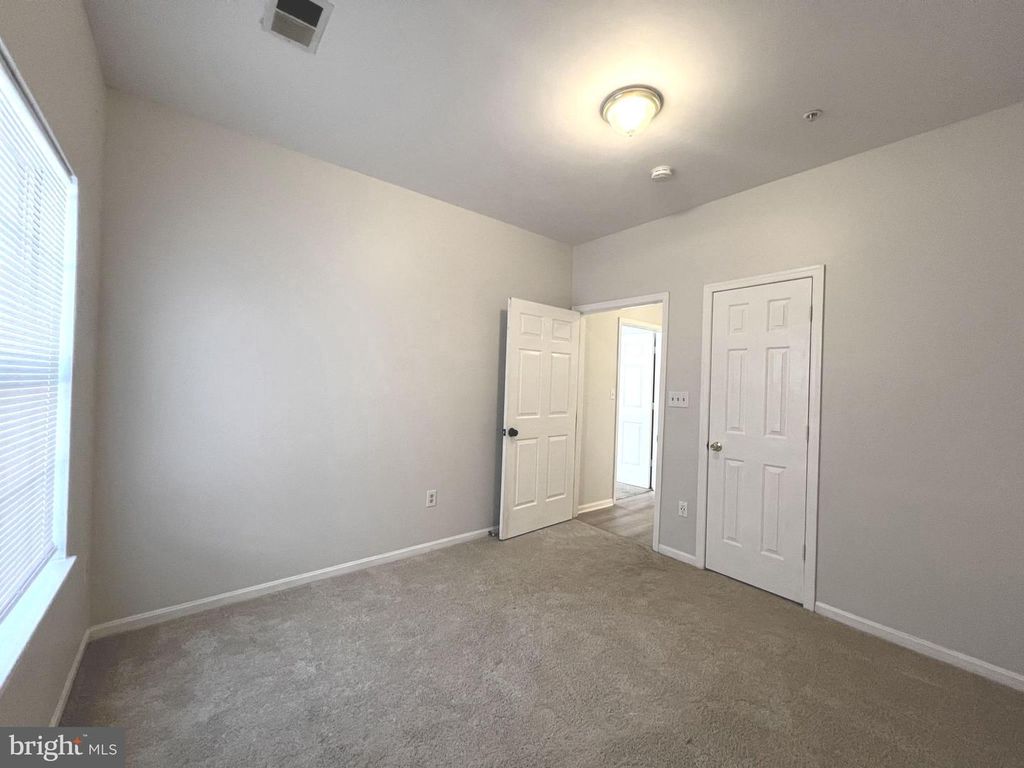 Image 17 of property listing at 1439 NESTLEWOOD CT, Crofton, MD 21114