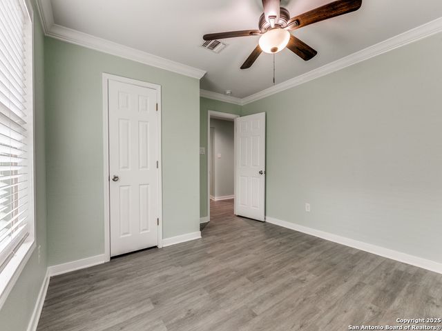 3223 W Travis, San Antonio, TX 78207