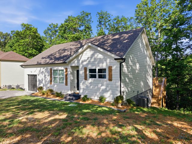 331 Shiloh Ln, Smithville, TN 37166