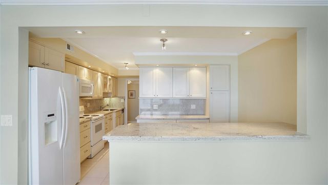 3500 Galt Ocean Dr 710, Fort Lauderdale, FL 33308