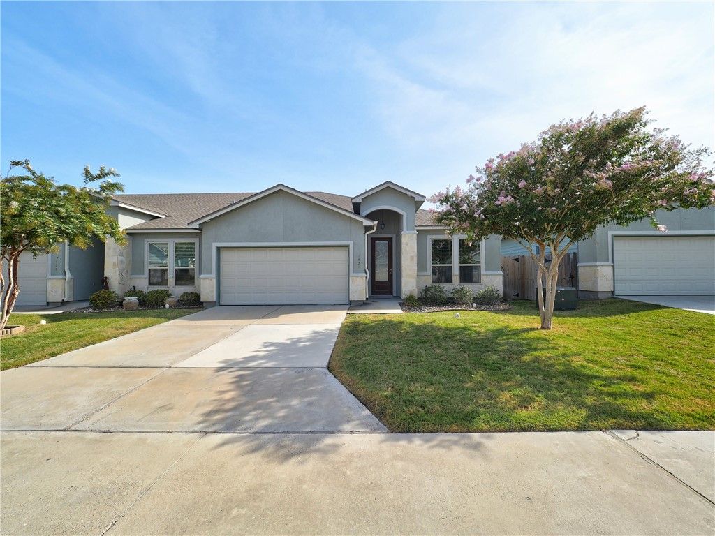 7421 SEAL BEACH Ct, Corpus Christi, TX 78414 — exterior