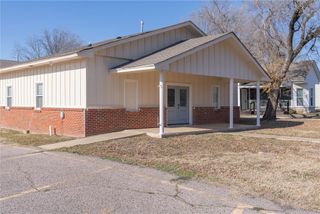 700 N Tucker Avenue, Shawnee, OK 74801