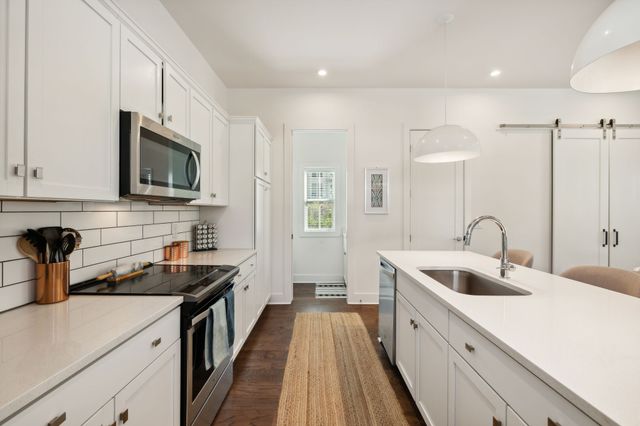 644 Nashua Ln, Nashville, TN 37209