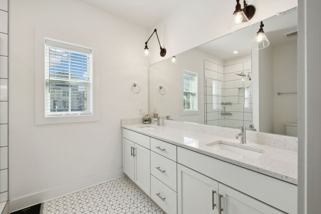 644 Nashua Ln, Nashville, TN 37209