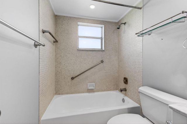 167 Normandy D, Delray Beach, FL 33484