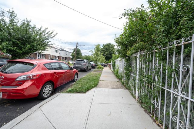 101-05 24th Avenue, East Elmhurst, NY 11369