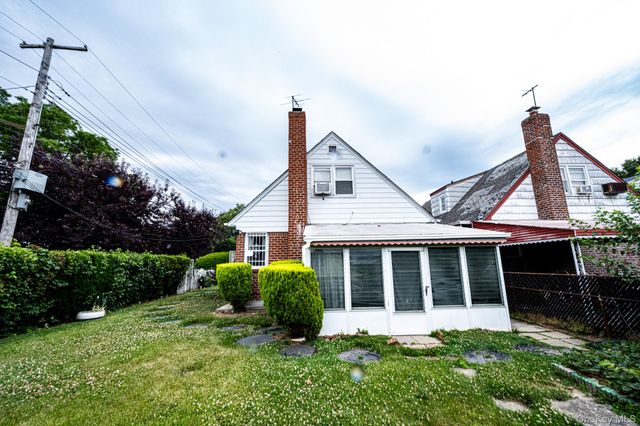 101-05 24th Avenue, East Elmhurst, NY 11369