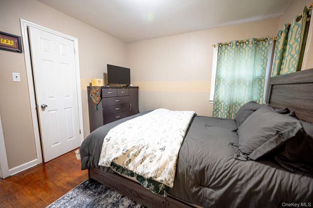 101-05 24th Avenue, East Elmhurst, NY 11369