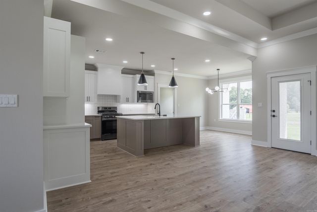 11 Calvados Court, Cabot, AR 72023