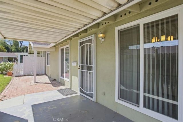 19208 Avenue Of The Oaks G, Newhall, CA 91321