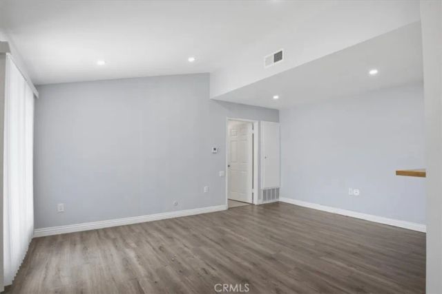 19208 Avenue Of The Oaks G, Newhall, CA 91321