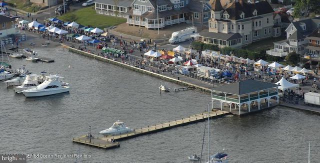 103 KEATS AVE, Toms River, NJ 08753
