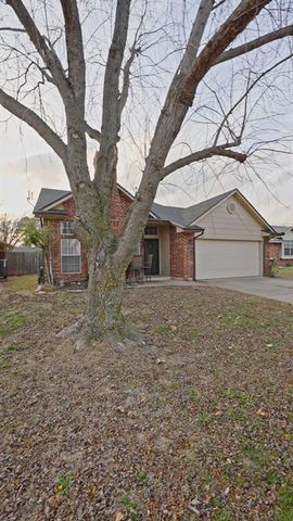 400 Crest Place, Norman, OK 73071