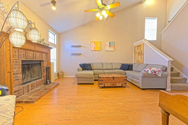 400 Crest Place, Norman, OK 73071