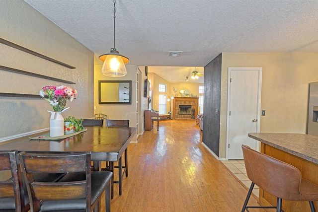 400 Crest Place, Norman, OK 73071