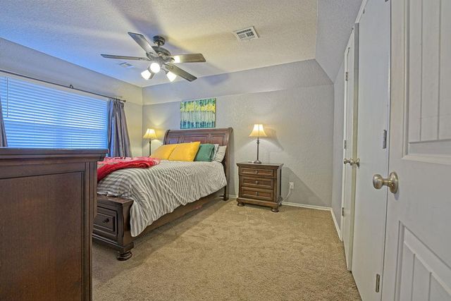 400 Crest Place, Norman, OK 73071