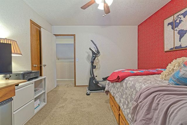 400 Crest Place, Norman, OK 73071