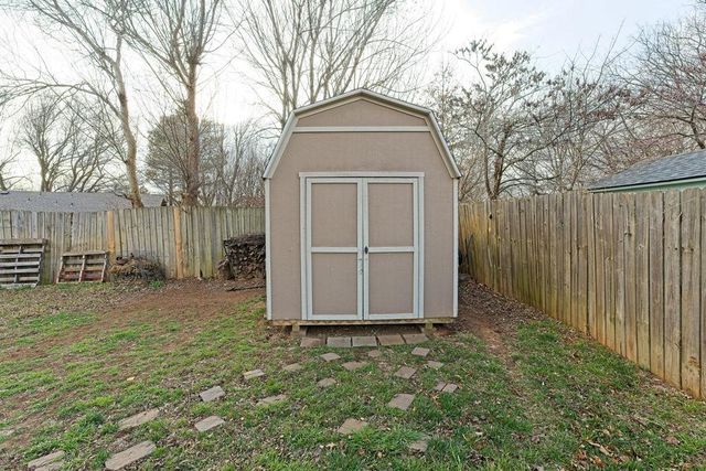 400 Crest Place, Norman, OK 73071